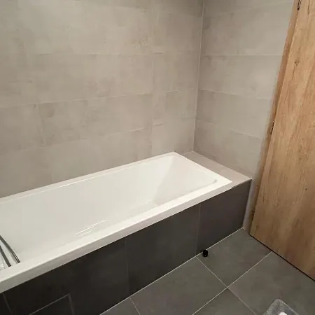 Cozy Flat By High Tatras! Διαμέρισμα Πόπραντ