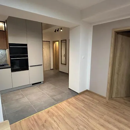 Cozy Flat By High Tatras! * Poprad