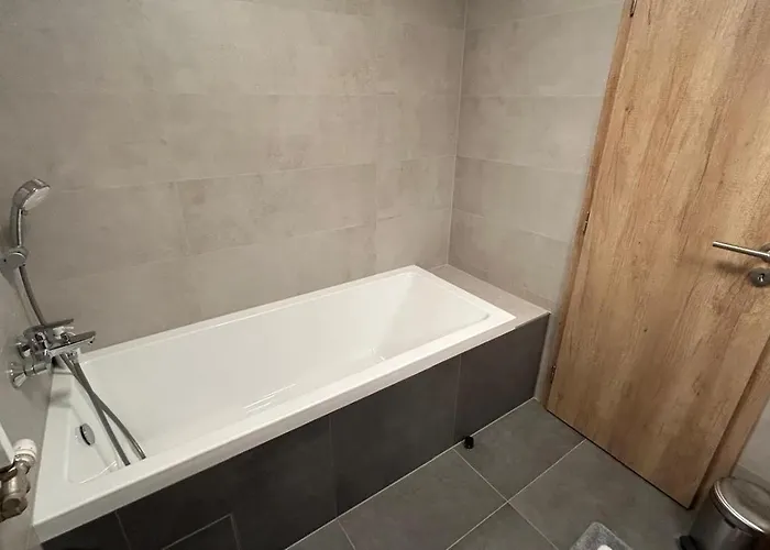 Cozy Flat By High Tatras! شقة بوبراد